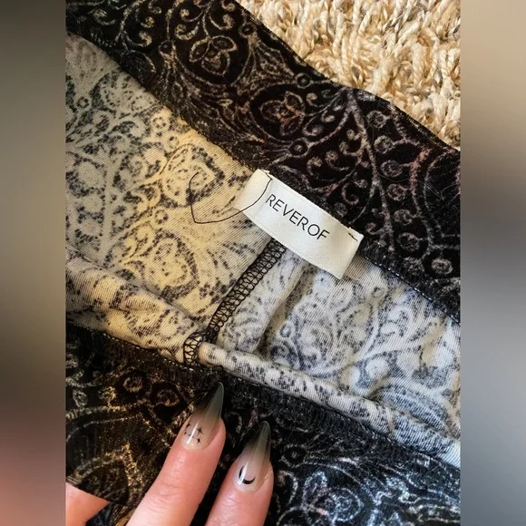 Reverof black velvet paisley print flare fitted pants XS - Picture 6 of 12